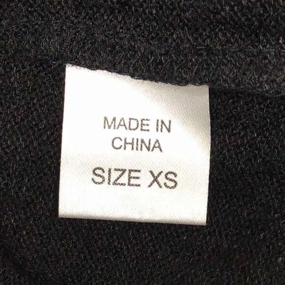 Petersyn Black Short Sleeve Chic Black Puff Sleeve Top New Size XS - Picture 6 of 9